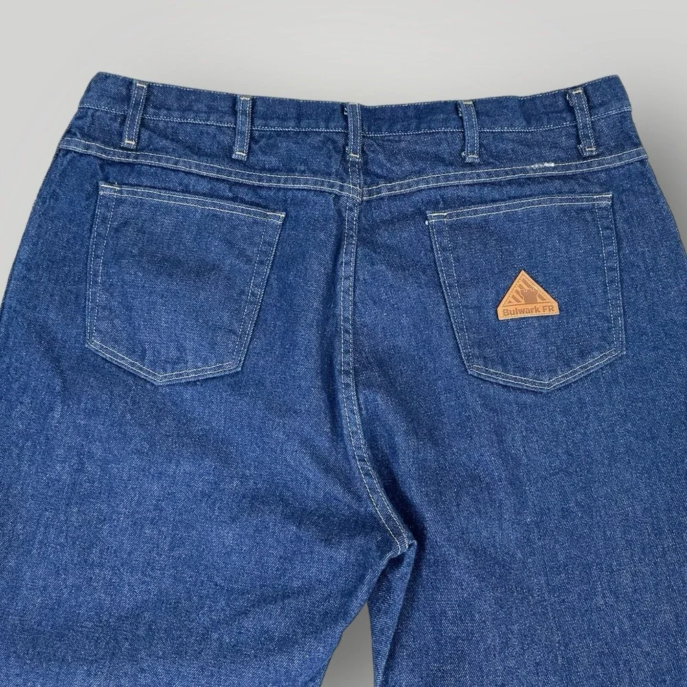 Bulwark FR Jeans Men Size 44x34‎ Blue Denim Relaxed Fit Fire Resistant Straight